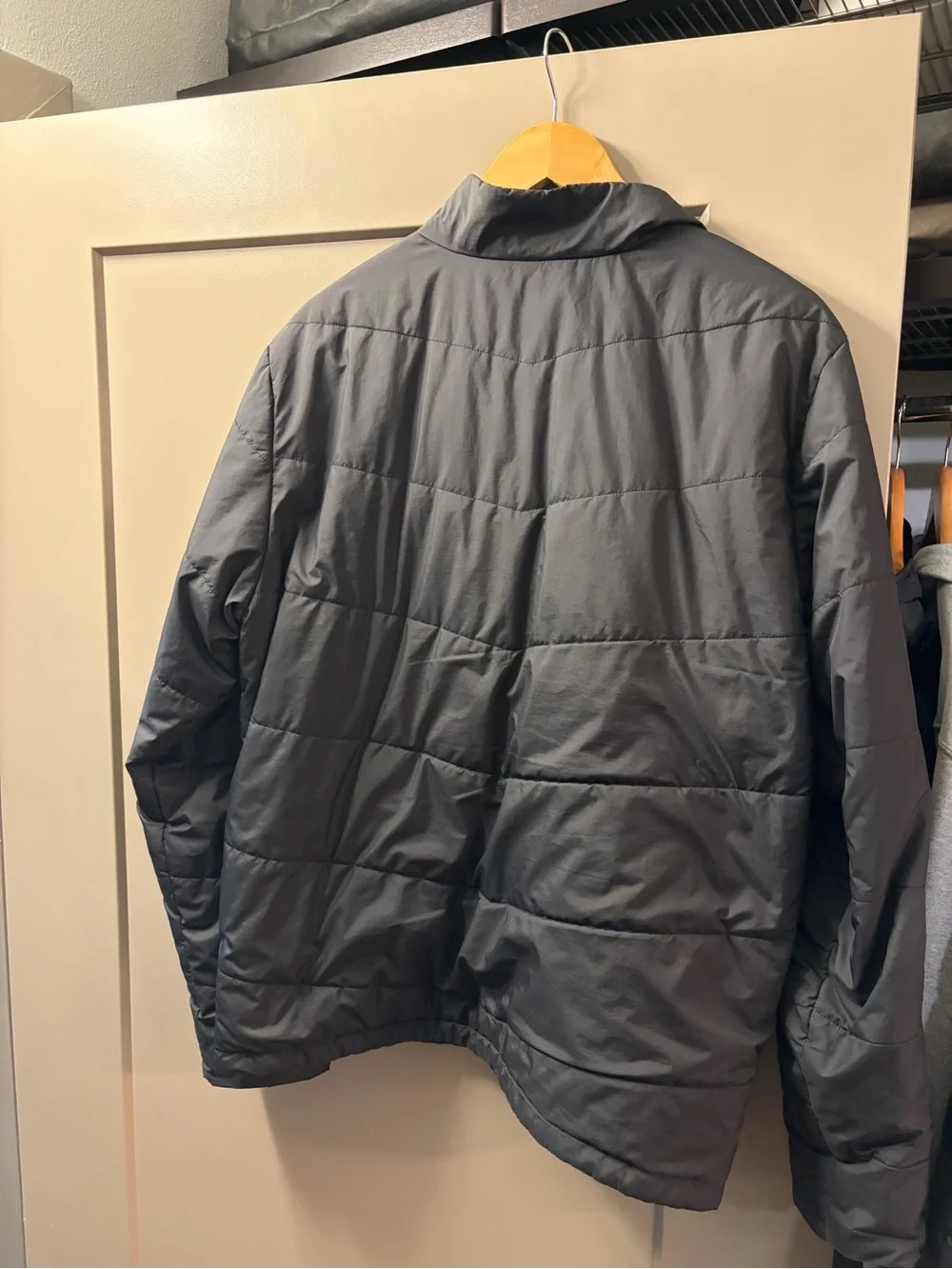 North face puffer jacket large